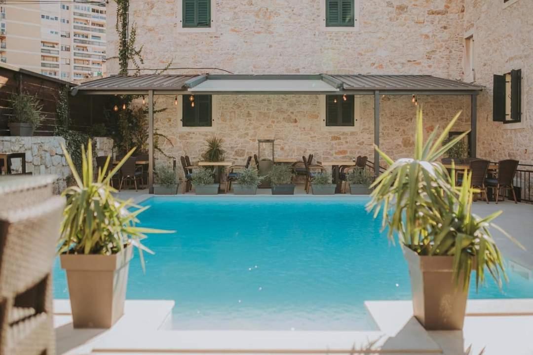 Hostel Scala Шибеник Экстерьер фото