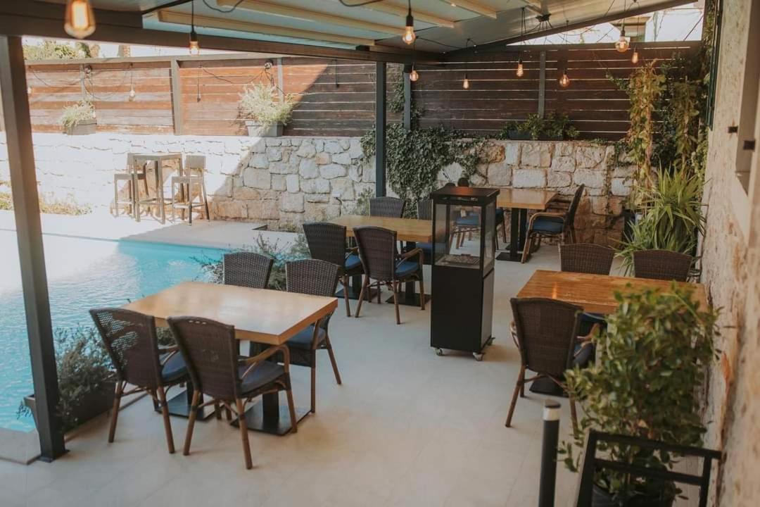 Hostel Scala Шибеник Экстерьер фото