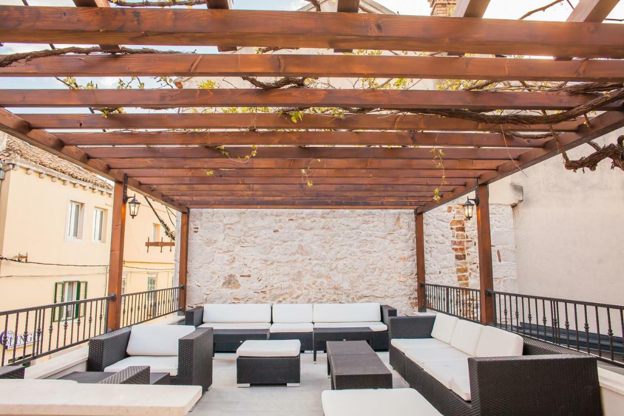 Hostel Scala Шибеник Экстерьер фото