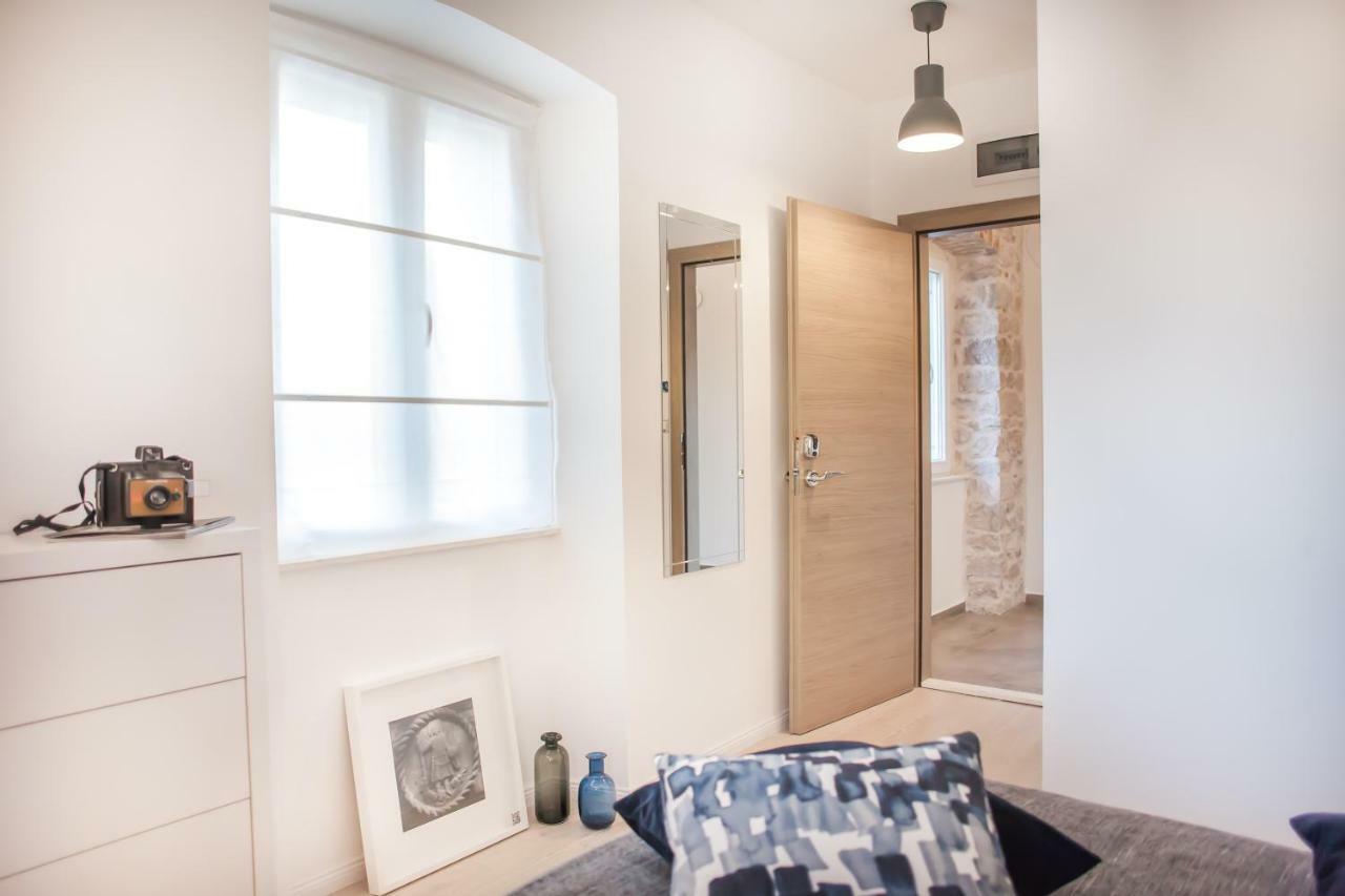 Hostel Scala Шибеник Экстерьер фото