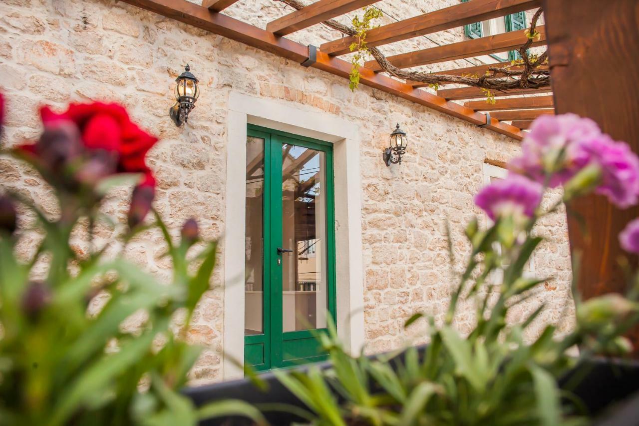 Hostel Scala Шибеник Экстерьер фото